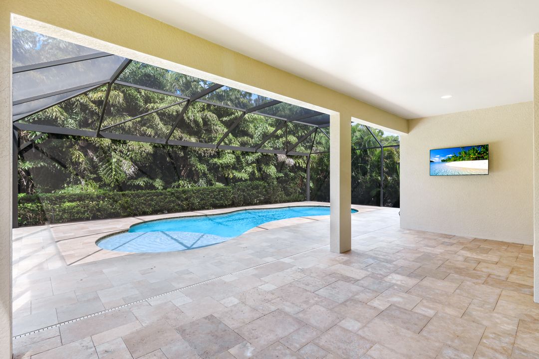 8360 Preserve Point Dr, Fort Myers, FL 33912