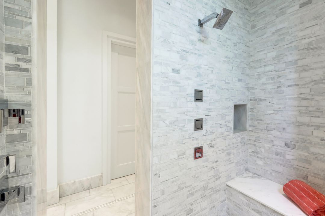 605 Galleon Dr, Naples, FL 34102