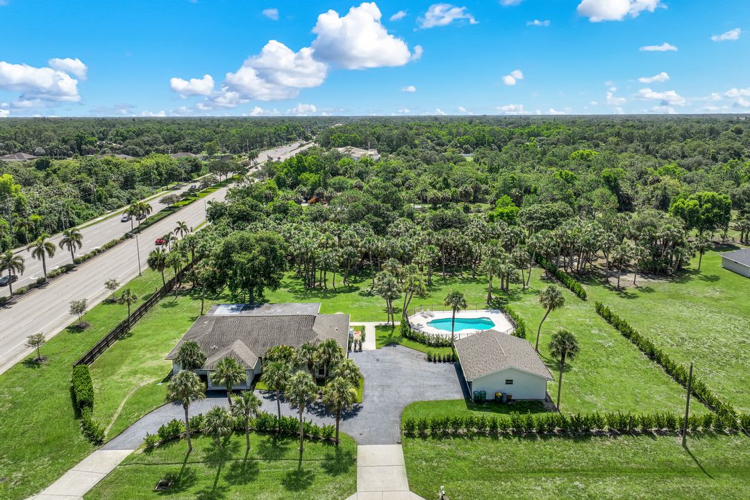 3000 70th St SW, Naples, FL 34105