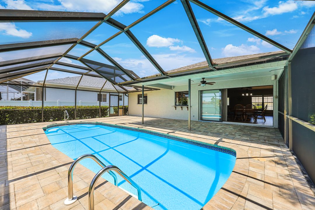 538 SE 1st St, Cape Coral, FL 33990