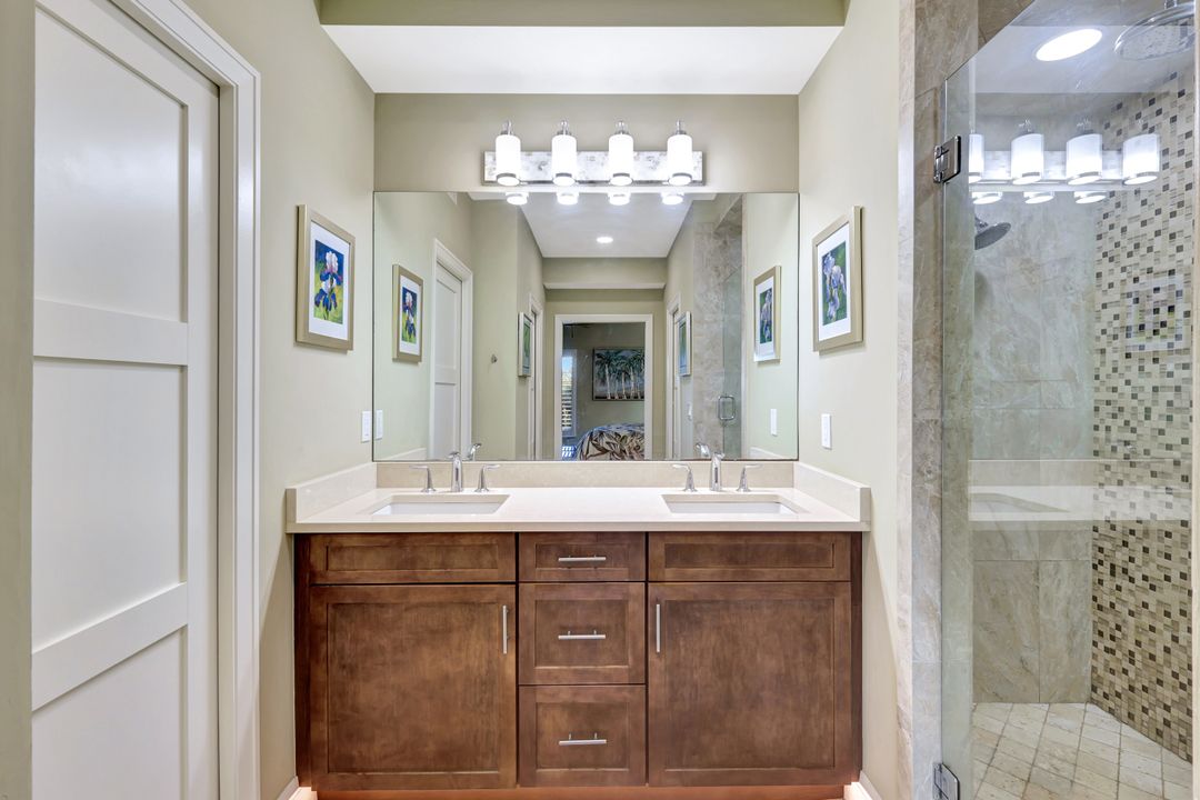 6820 Pelican Bay Blvd #133, Naples, FL 34108