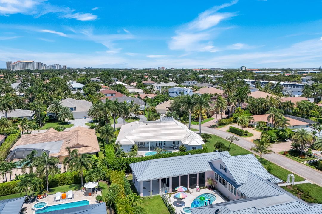 524 Turtle Hatch Ln, Naples, FL 34103