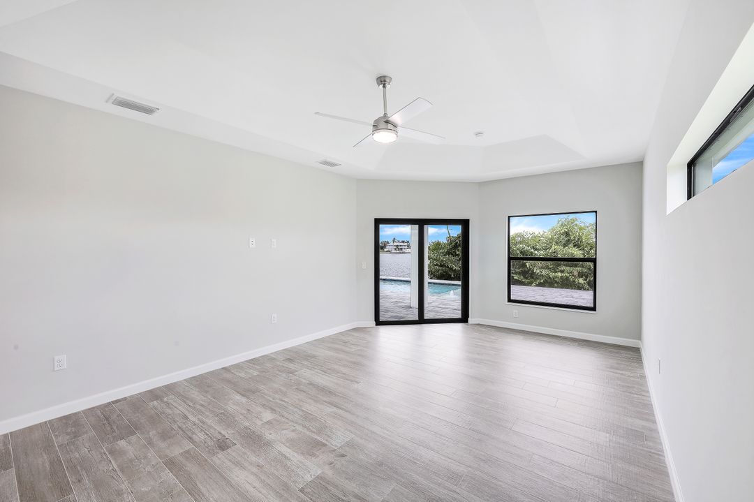 230 NE 18th St, Cape Coral, FL 33909