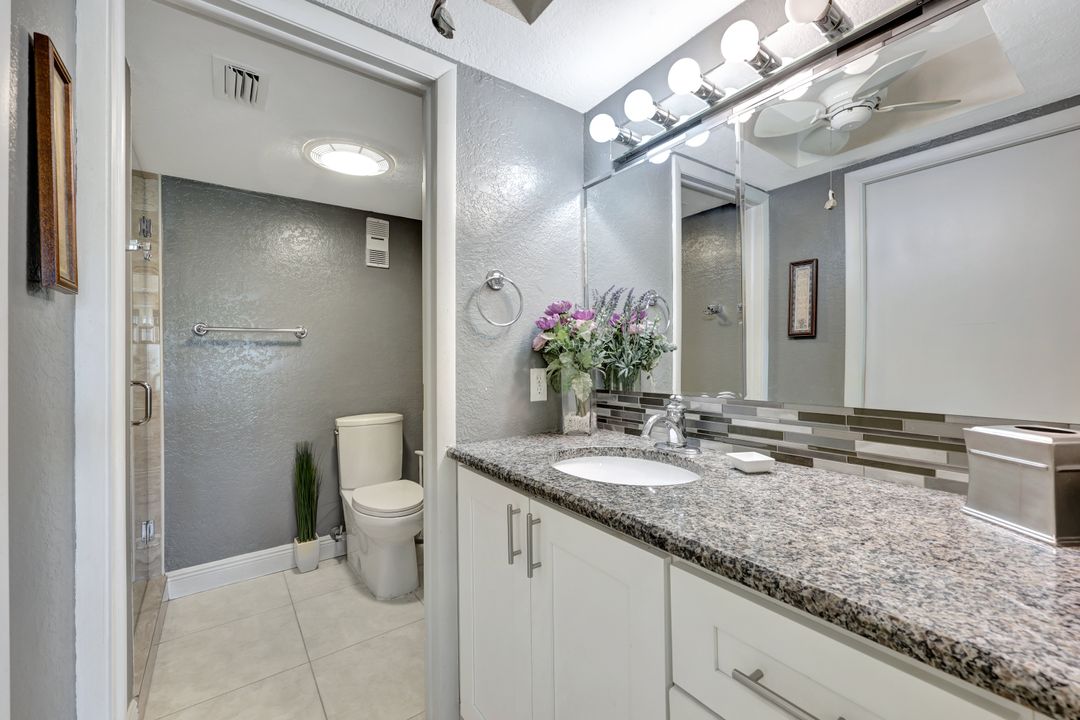 2264 Winkler Ave #204, Fort Myers, FL 33901
