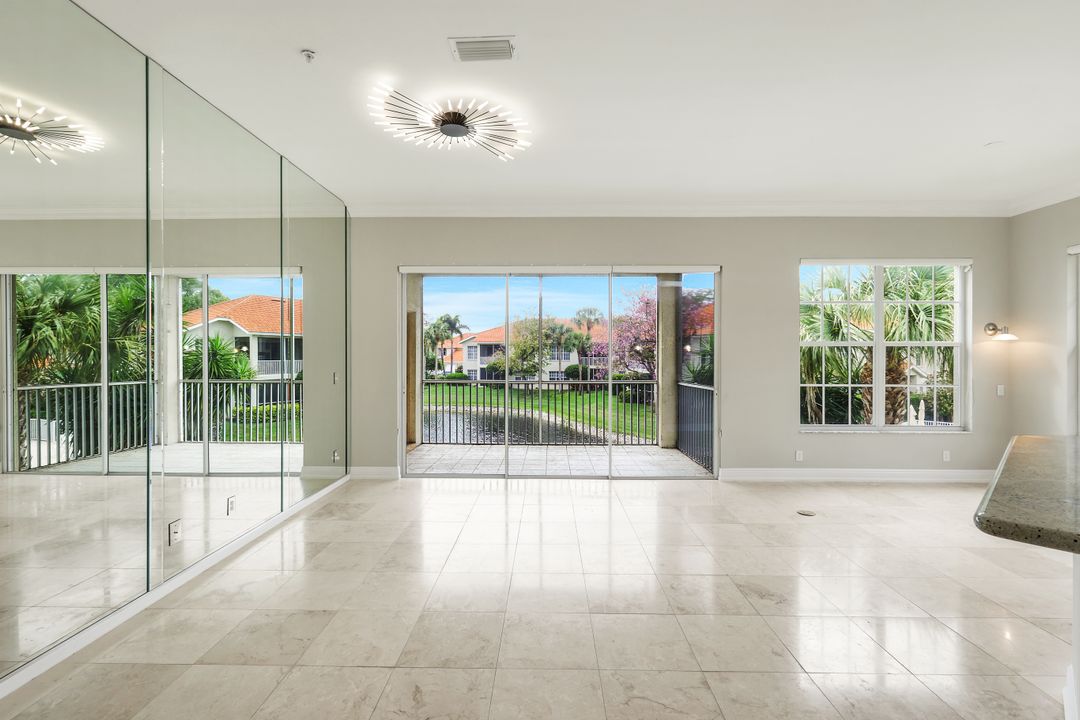 934 Egrets Run #204, Naples, FL 34108, Naples, FL 34110