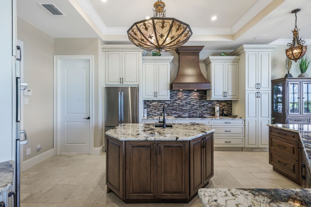 4108 NW 11th St, Cape Coral, FL 33993