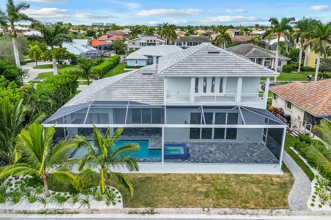 21 Algonquin Ct, Marco Island, FL 34145