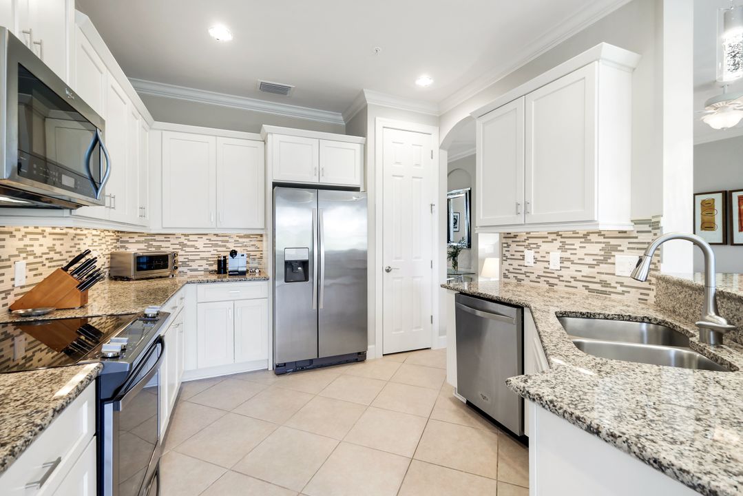 12045 Covent Garden Ct #2101, Naples, FL 34120