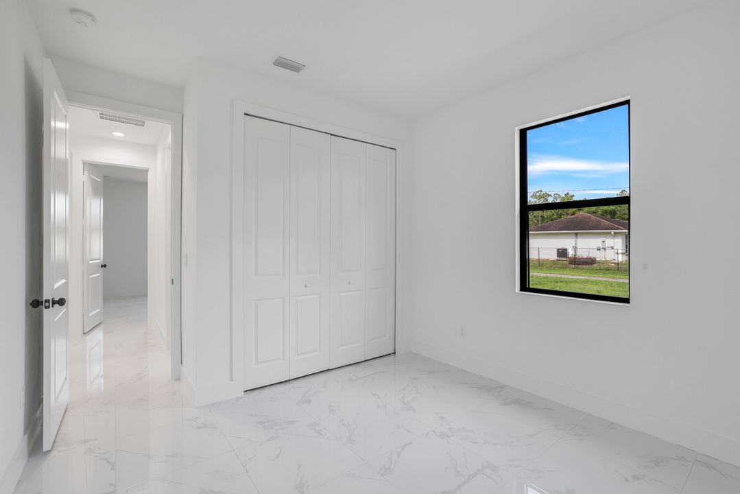 3644 35th Ave NE, Naples, FL 34120