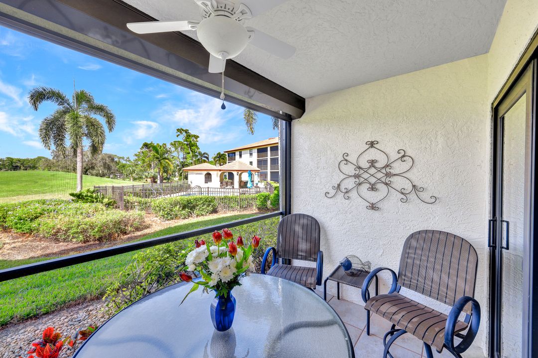601 Augusta Blvd #2, Naples, FL 34113