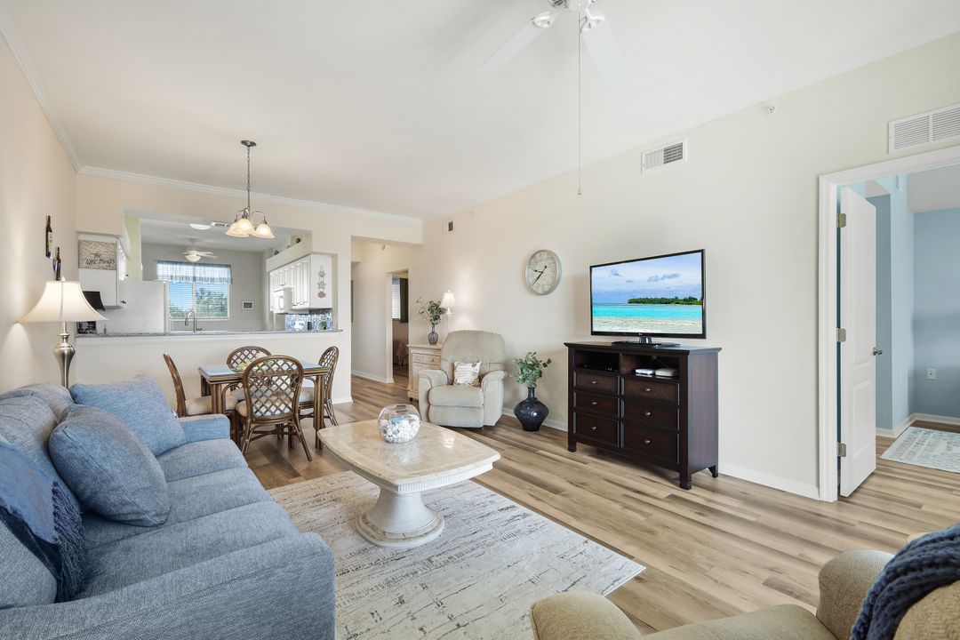 16575 Lake Cir Dr #1136, Fort Myers, FL 33908