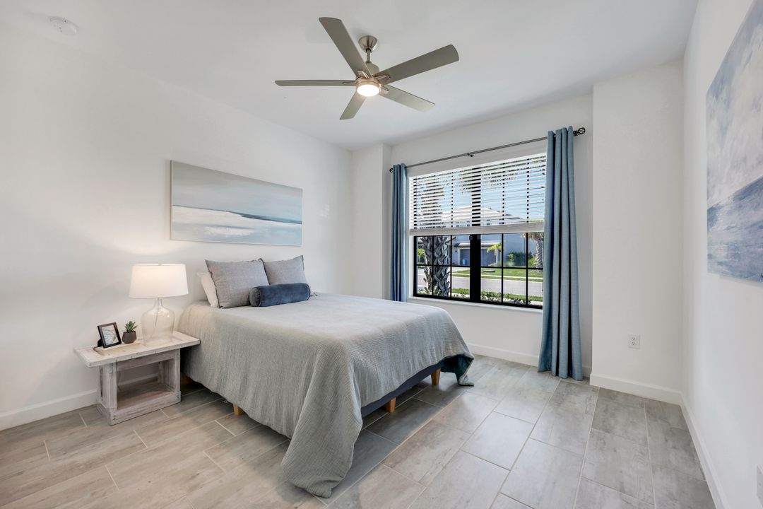 11477 Canopy Loop, Fort Myers, FL 33913