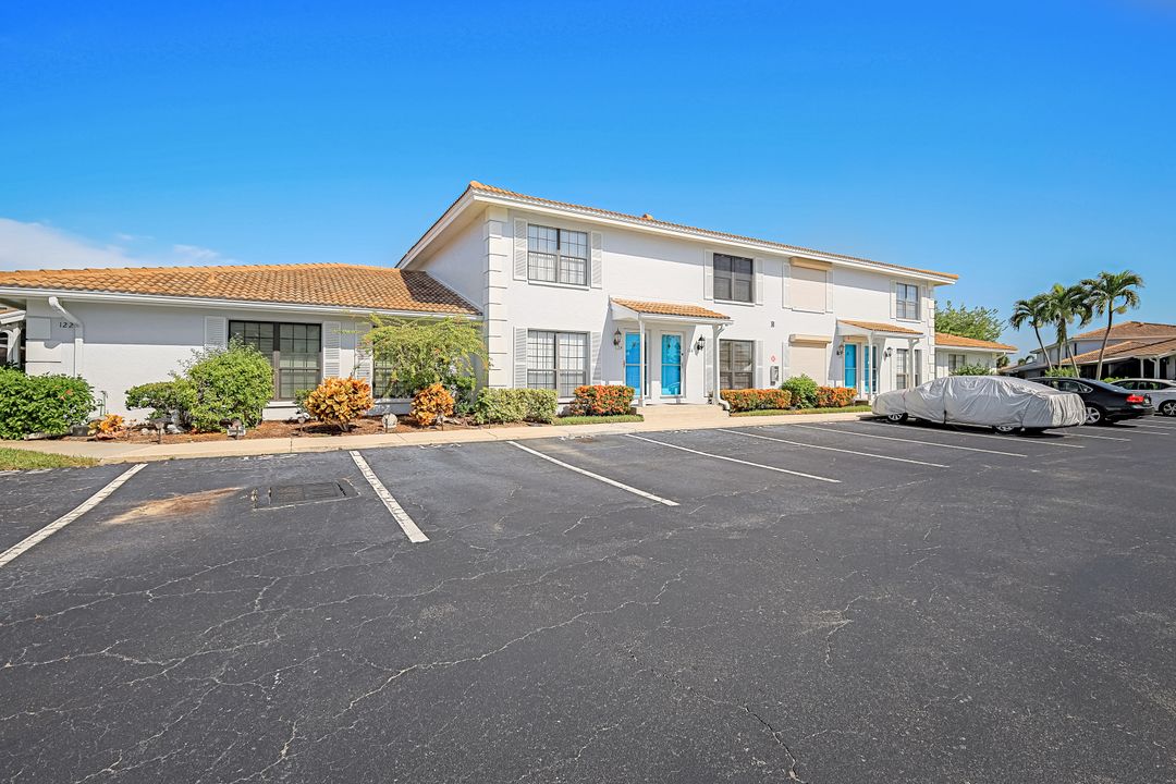 126 Clyburn St #H3, Marco Island, FL 34145