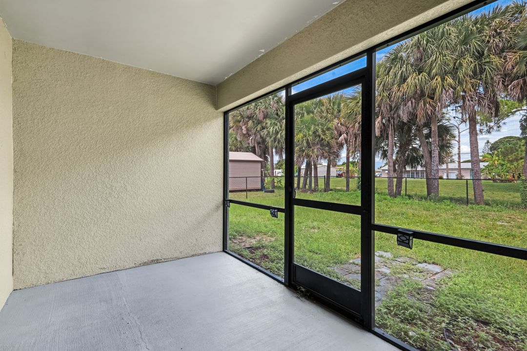 443 Shadow Lakes Dr, Lehigh Acres, FL 33974
