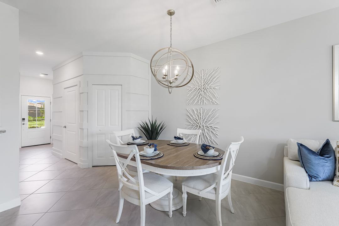 14081 Pine Lodge Ln, Fort Myers, FL 33913