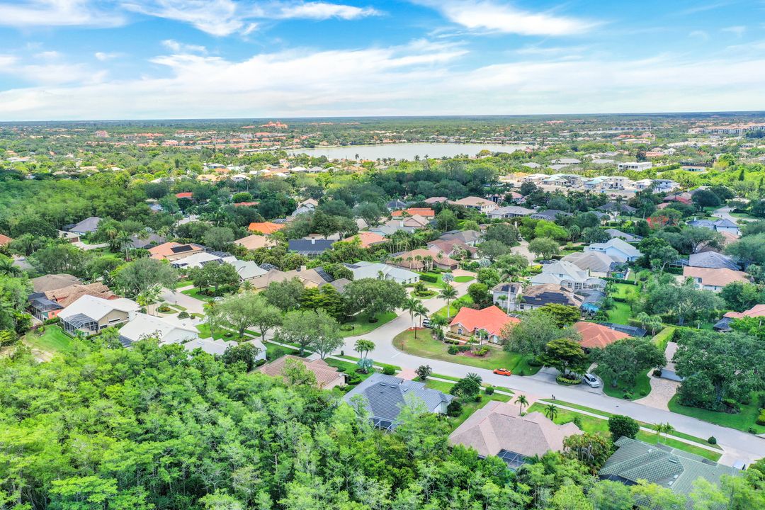 6689 Mill Run Rd, Naples, FL 34109