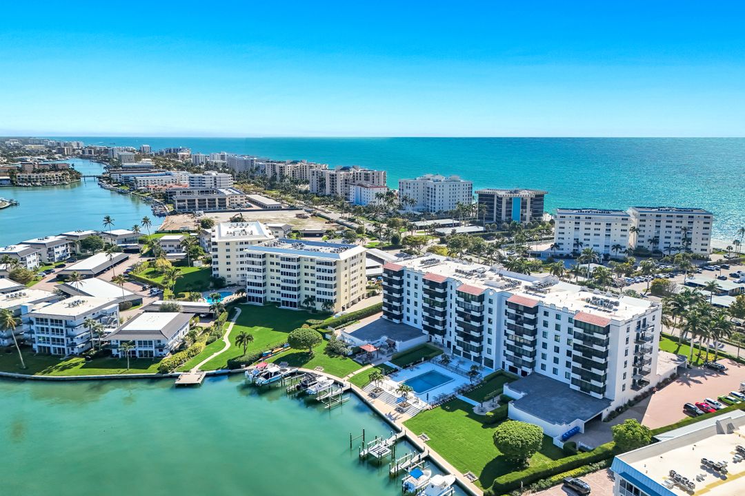 3430 Gulf Shore Blvd N #2 - I, Naples, FL 34103