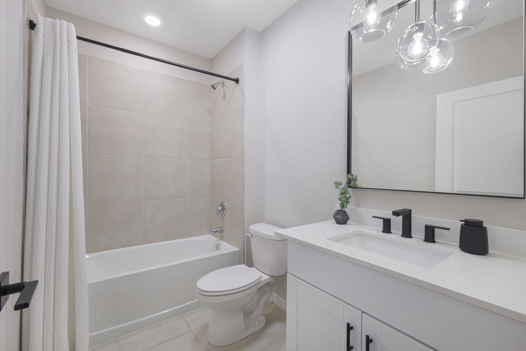 8837 Cascade Price Cir, North Fort Myers, FL 33917