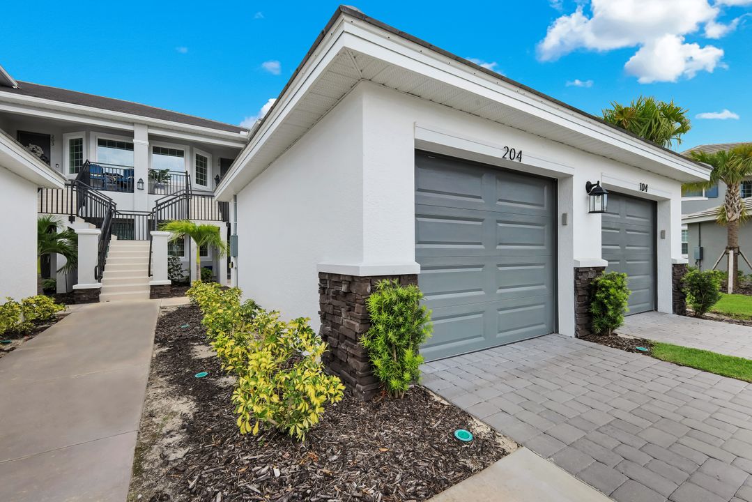 11811 Venetian Lagoon Dr #204, Fort Myers, FL 33913