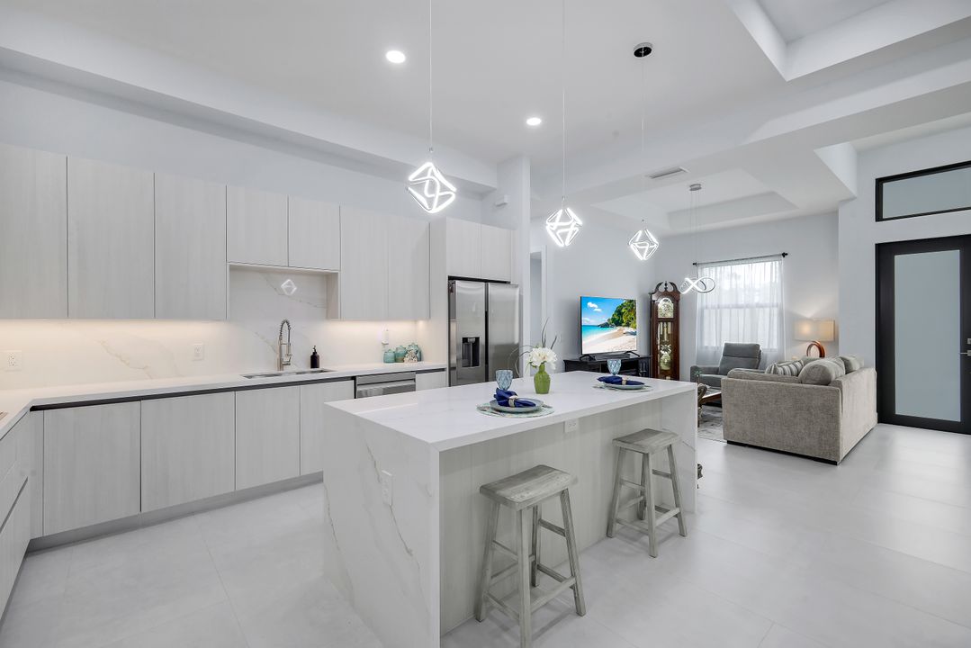 4234 27th Ave NE, Naples, FL 34120