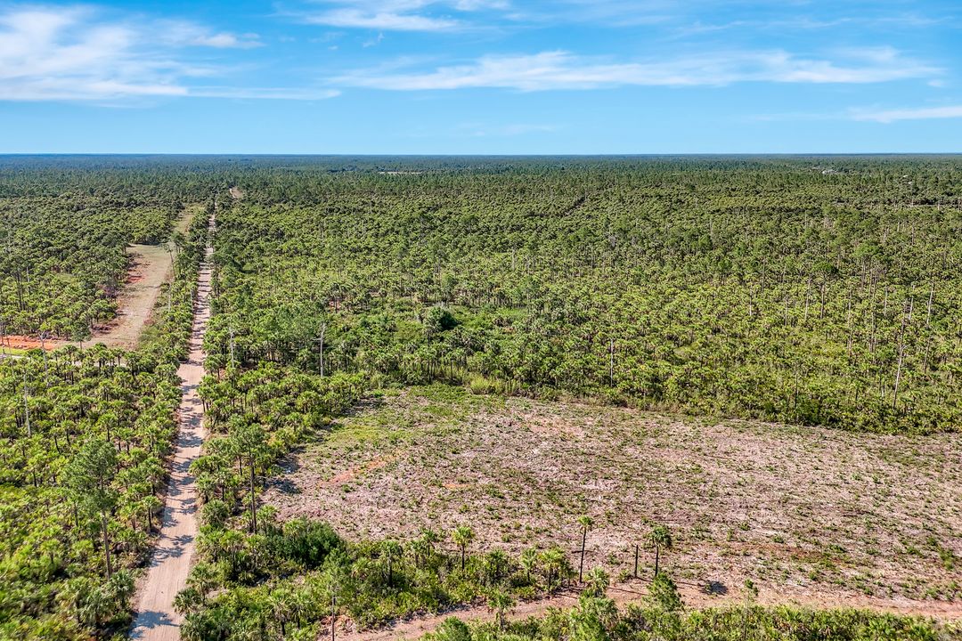 Woodland Grade Private Rd, Naples, FL 34117
