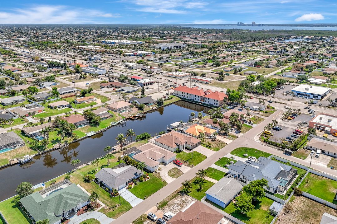 1511 SE 21st St, Cape Coral, FL 33990