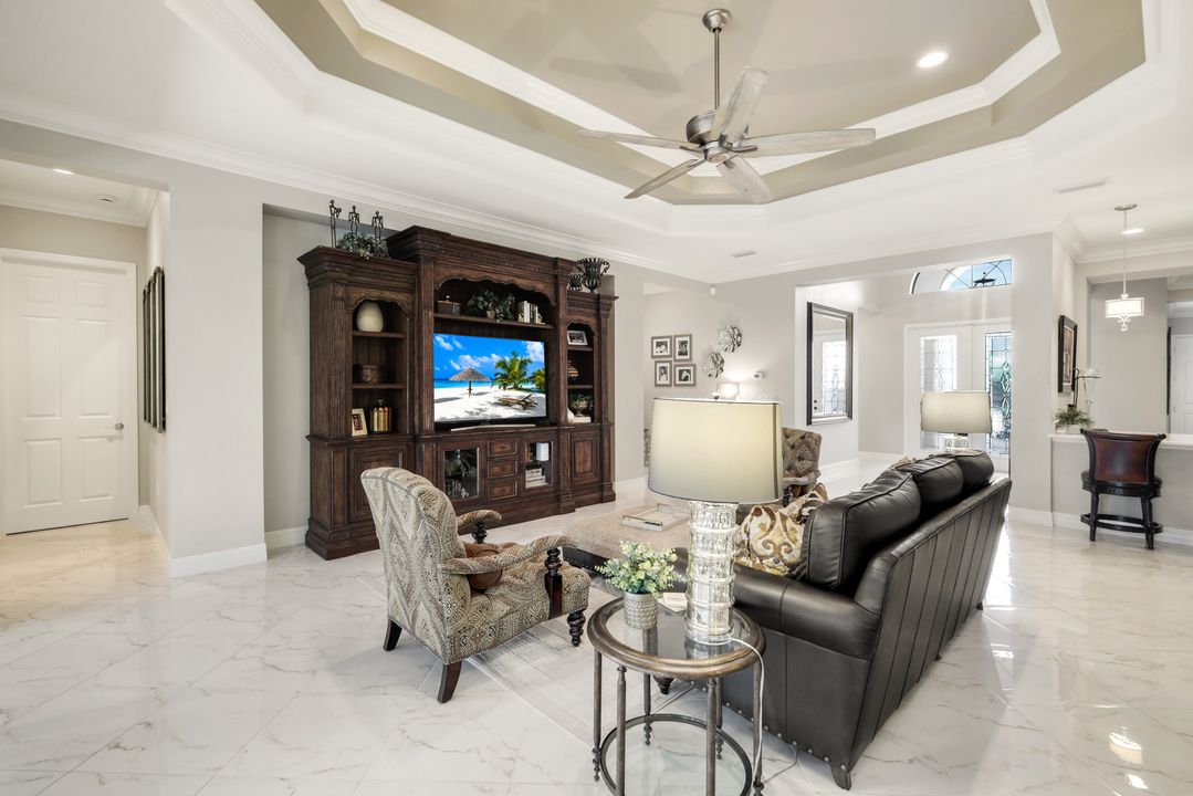 3344 Atlantic Cir, Naples, FL 34119