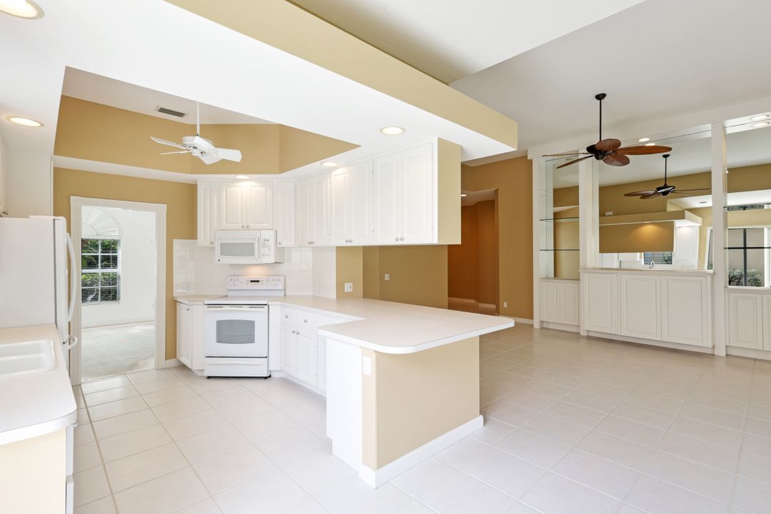 14850 Donatello Ct, Bonita Springs, FL 34135