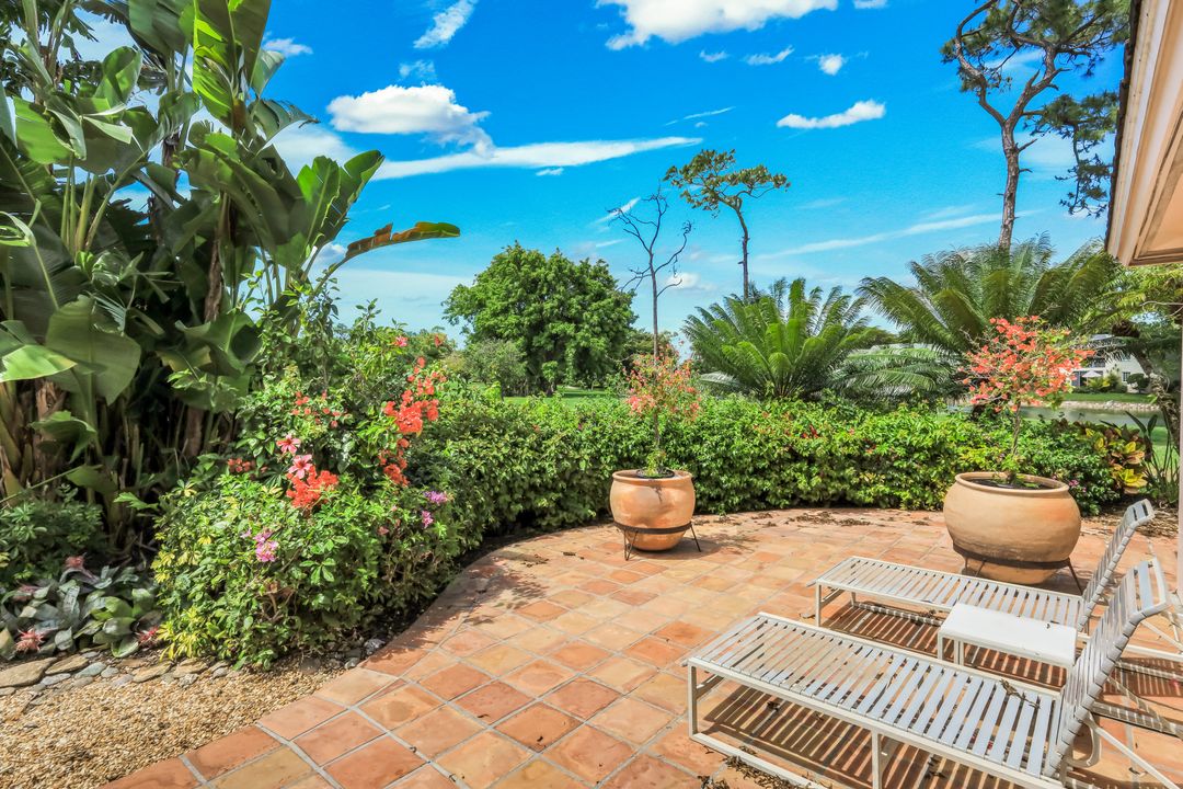 330 Bald Eagle Dr, Naples, FL 34105