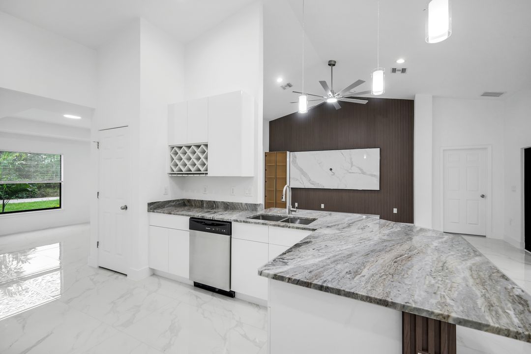 1102 Edison Ave, Lehigh Acres, FL 33972