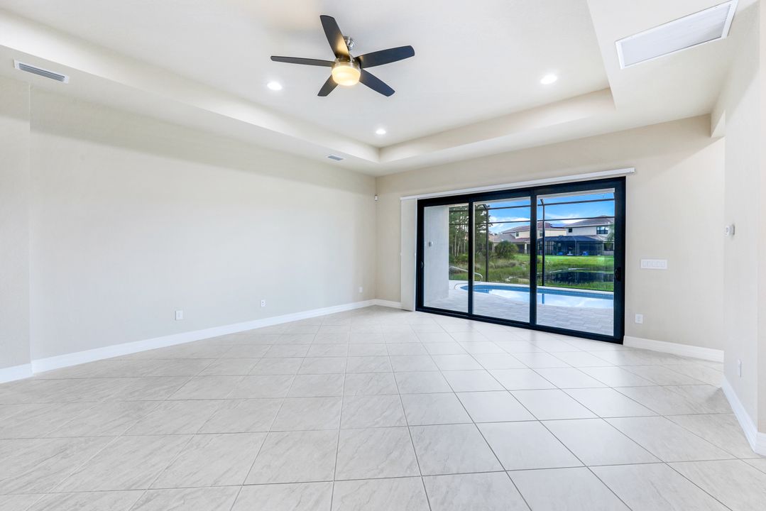 11532 Stonecreek Cir, Fort Myers, FL 33913