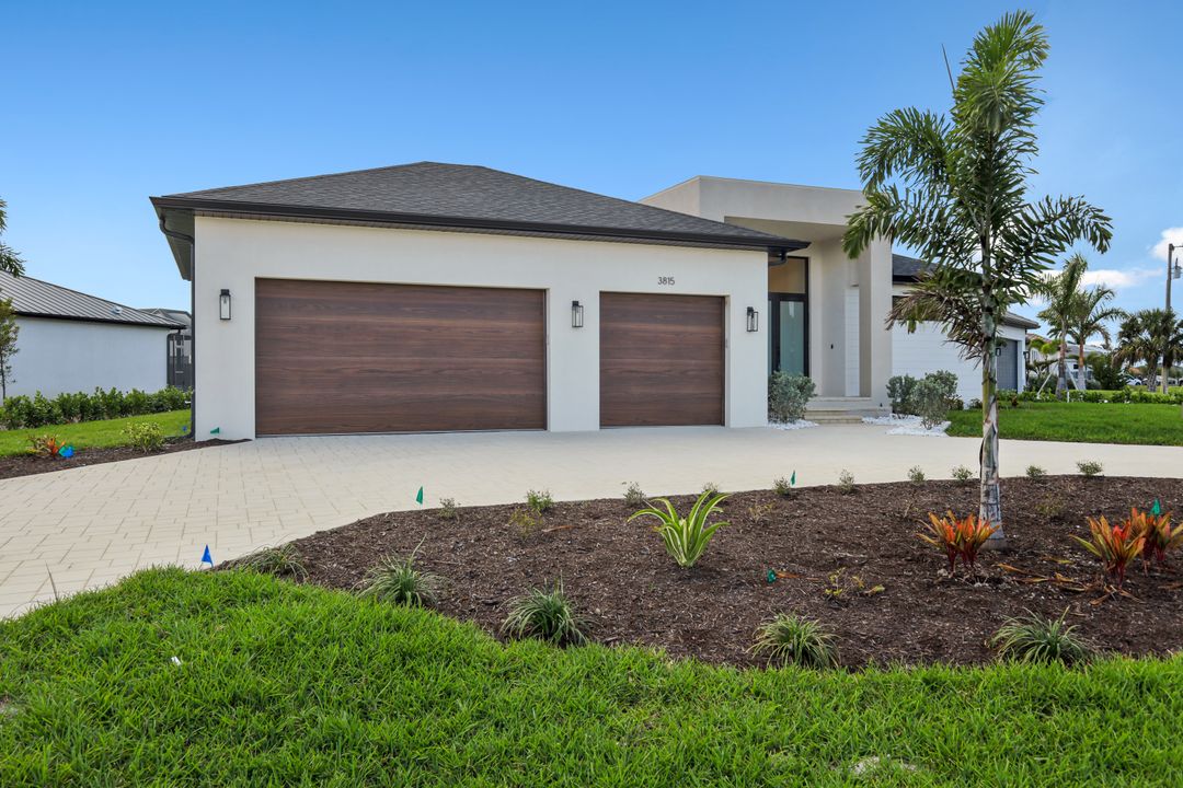 3815 NW 22nd Terrace, Cape Coral, FL 33993