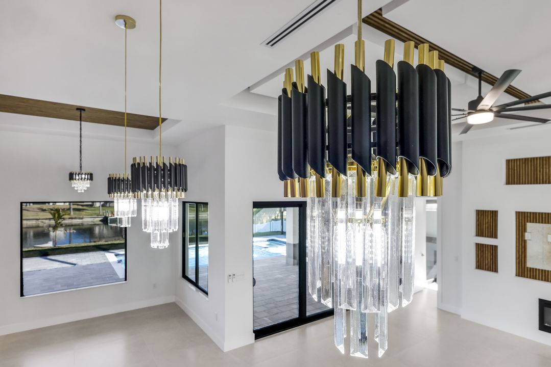 141 SE 21st St, Cape Coral, FL 33990