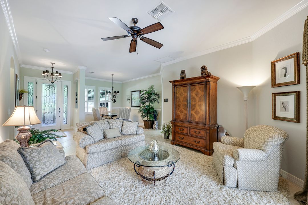 10026 Lions Bay Ct, Naples, FL 34120