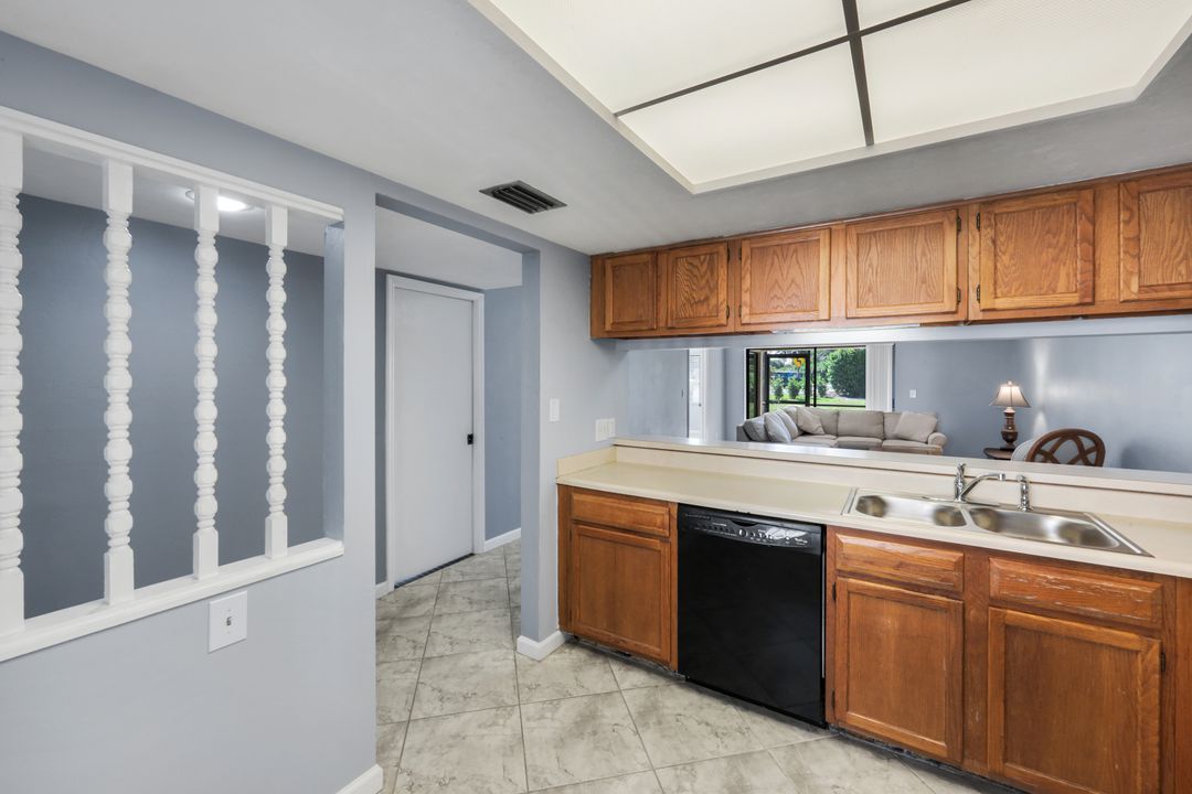 5857 Rattlesnake Hammock Rd, Naples, FL 34113