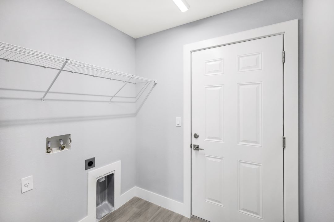 2018 NE 33rd Ln, Cape Coral, FL 33909
