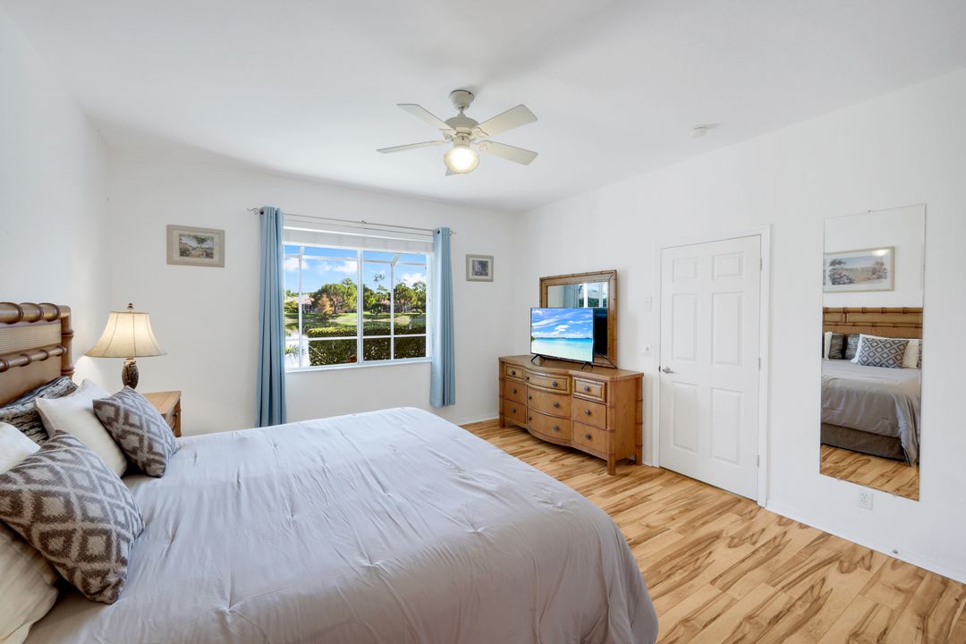 7755 Berkshire Pines Dr, Naples, FL 34104