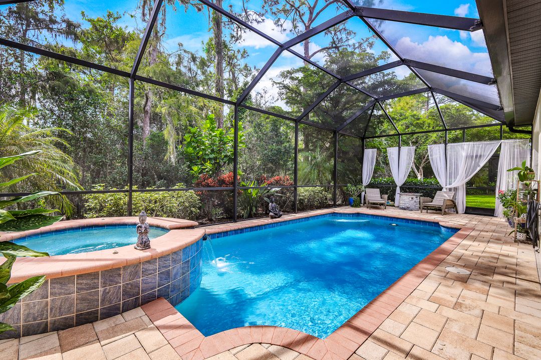 14374 Tuscany Pointe Trl, Naples, FL 34120