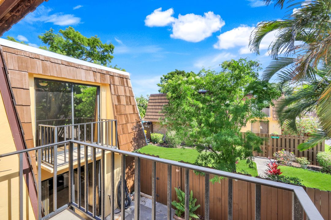 1501 Park Meadows Dr #3, Fort Myers, FL 33907