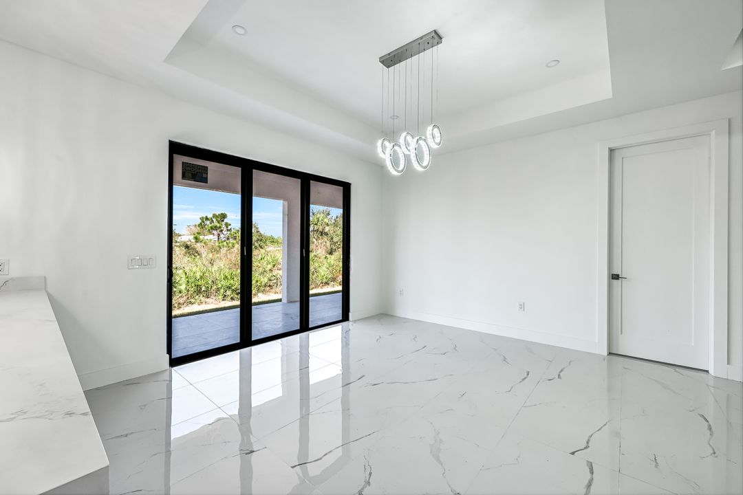 865 Chipley St E, Lehigh Acres, FL 33974