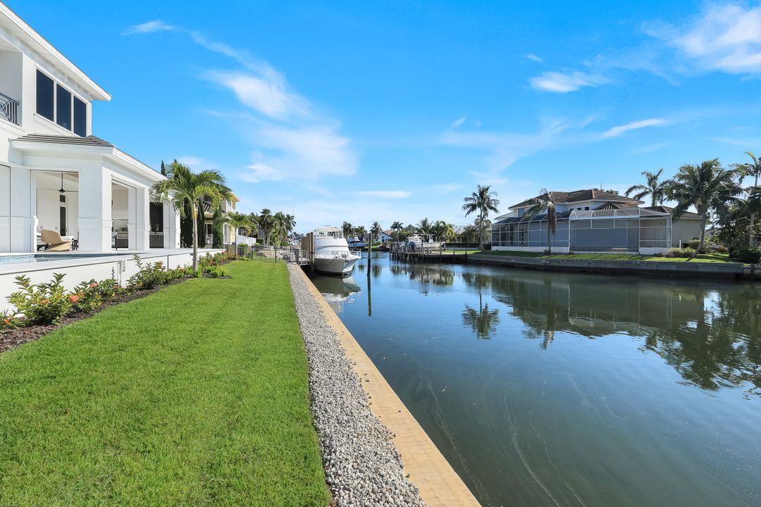 713 Nautilus Ct, Marco Island, FL 34145