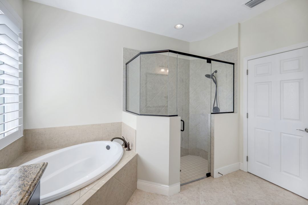 9226 Astonia Way, Fort Myers, FL 33967