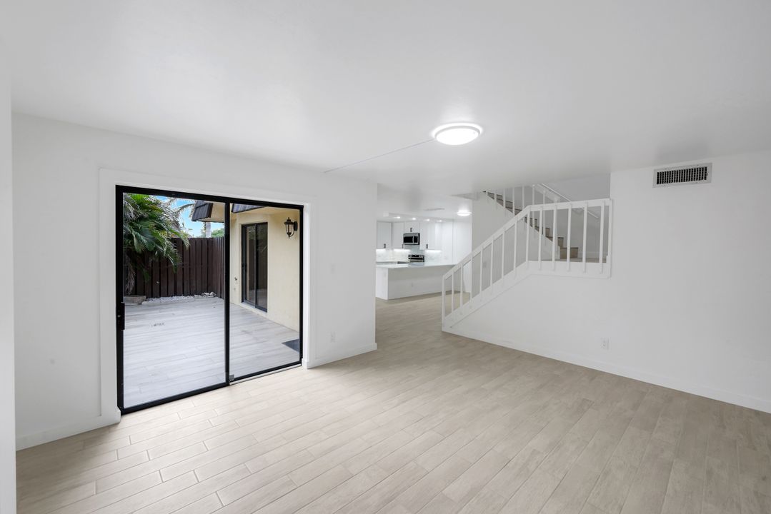 5567 Malt Dr #1, Fort Myers, FL 33907