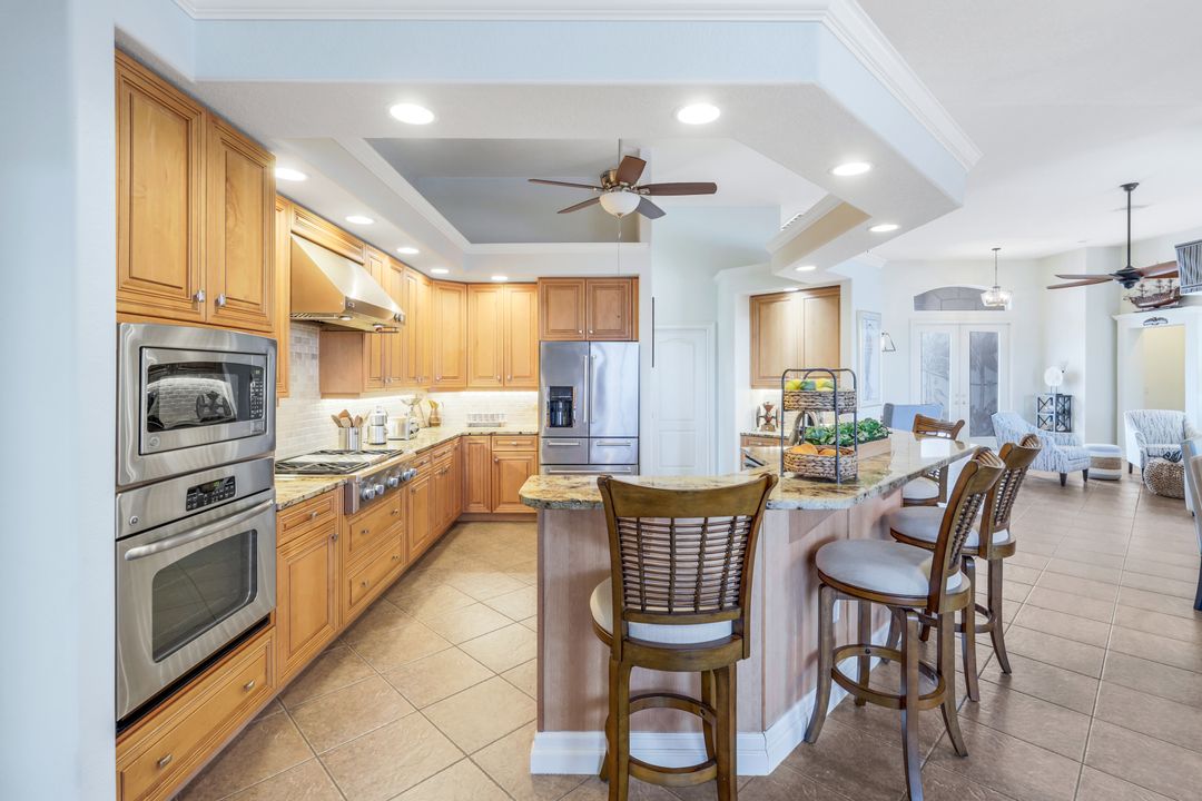 3214 SW 11th Pl, Cape Coral, FL 33914