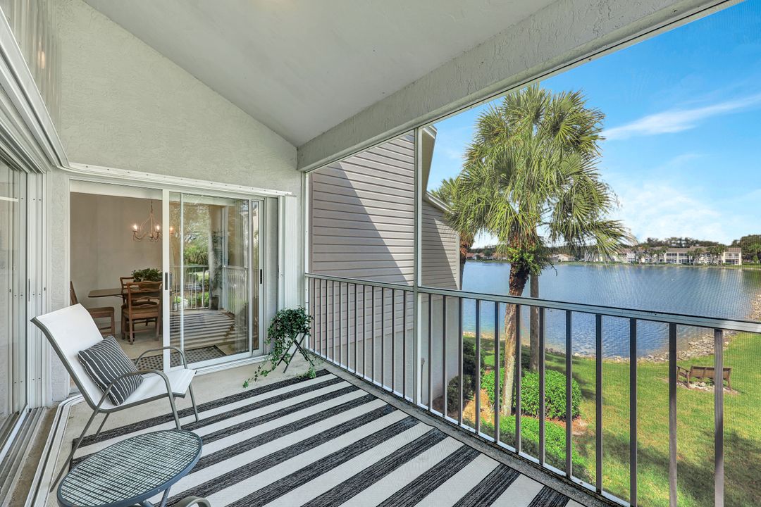 2861 Citrus Lake Dr #L201, Naples, FL 34109