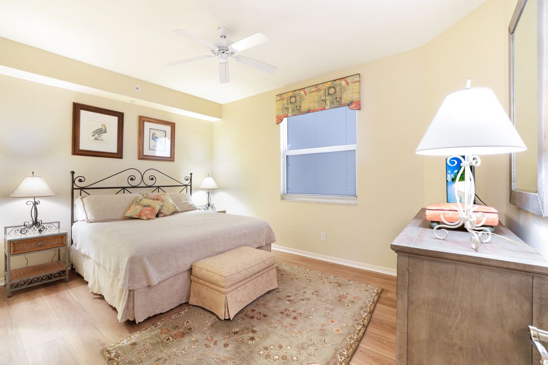 410 Flagship Dr #603, Naples, FL 34108