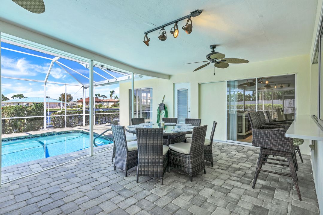 5205 Savoy Ct, Cape Coral, FL 33904
