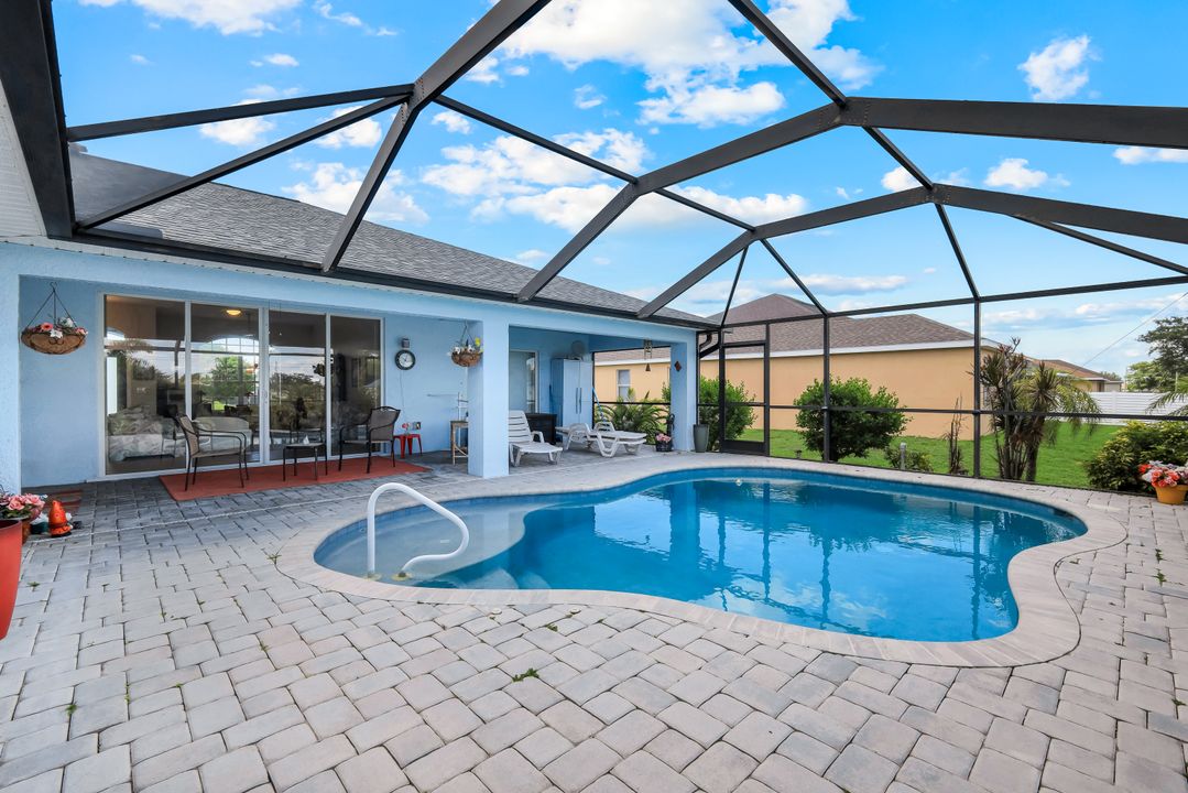405 NW 18th Ave, Cape Coral, FL 33993