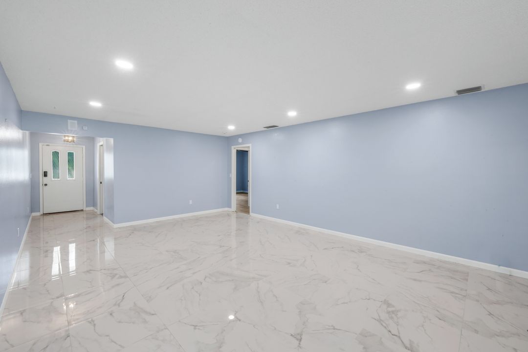 7062 W Brandywine Cir, Fort Myers, FL 33919