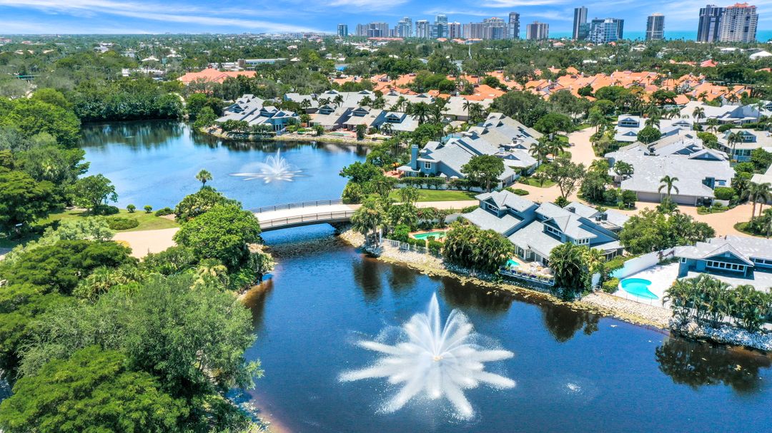 Turtle Bay Dr, Naples, FL 34108